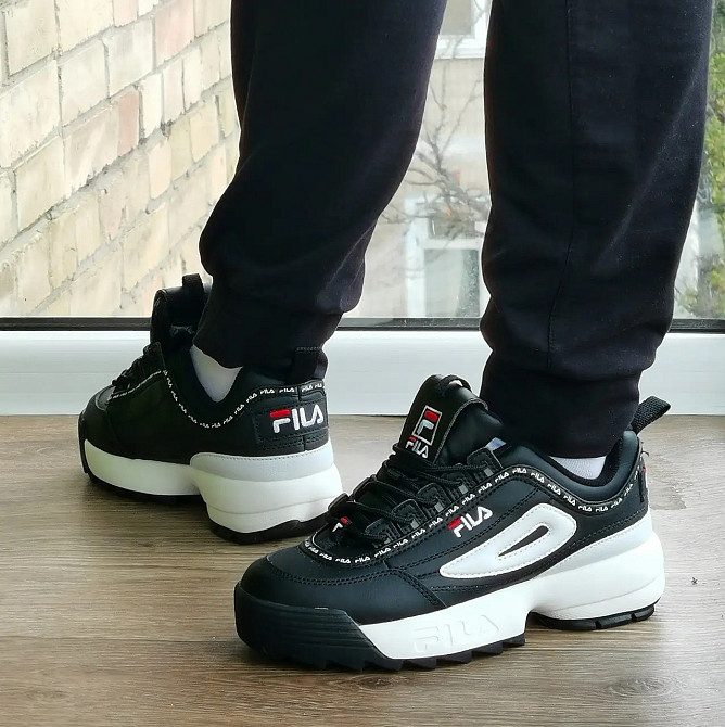 Кроссовки FILA Disruptor Чёрные Женские Кожаные Фила (размеры: 36,37,38,39,40) Видео Обзор Днепр - изображение 10