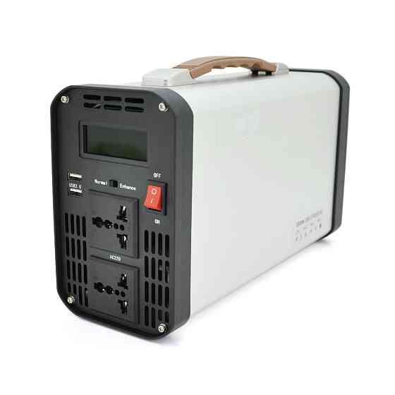 Инвертор напряжения AEV5500W, 12/220V с аппроксимированной синусоидой, 2 универсальные розетки, 2*USB (DC:5V/2.4A), клеммные Киев