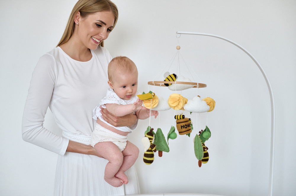Мобіль на ліжечко WoollyFox «Бджілки» Київ - фото 8