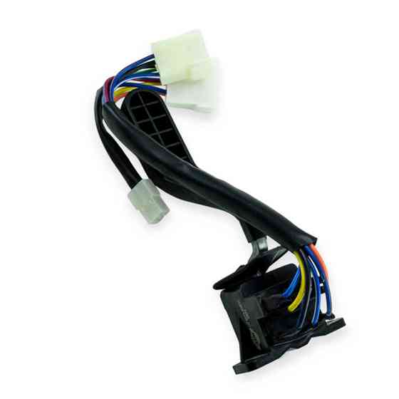 Переключатель поворотов и света ГАЗ 2217, 2705, 3221, 3302 новый образец AT Мукачево