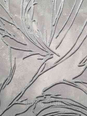Обои виниловые на флизелине метровые Sintra Edelina листья серебристые на темно сером Киев