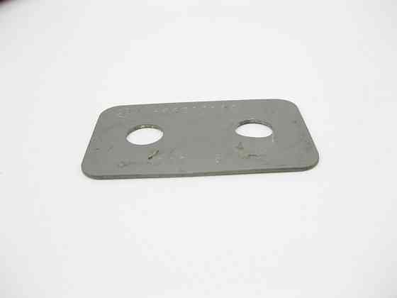 Mercedes-Benz  A1644910118 Підкладна пластина під кронштейн випускної системи GL X164 ML W164 ML GLE W166 GL Одесса