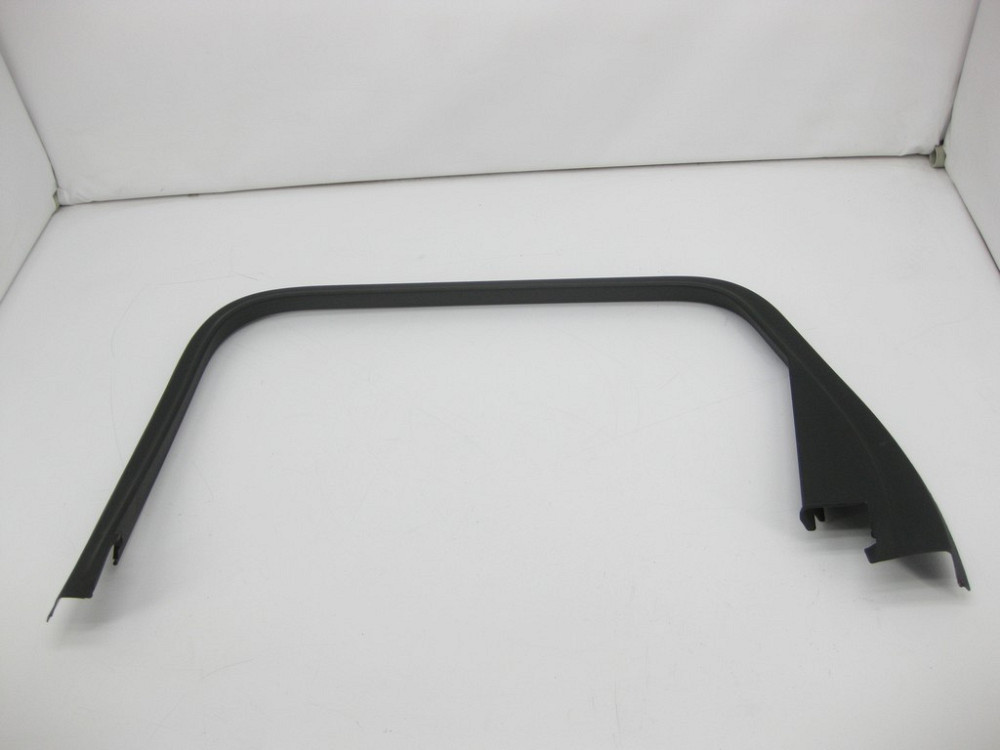 VAG  4M0867604B Облицювання отвору скла двері задньої правої, внутрішня Одеса - фото 2