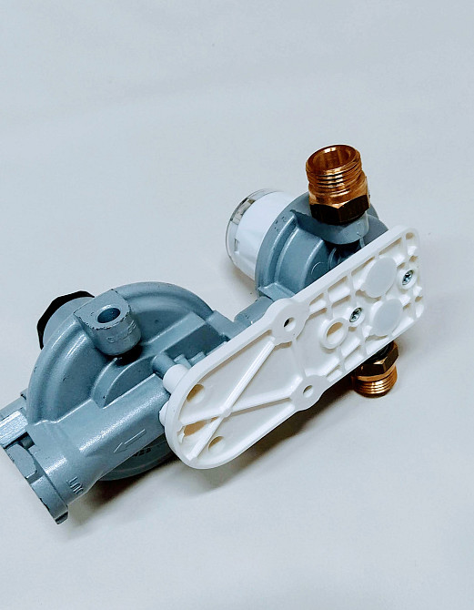 Редуктор Регулятор-автоматичний перемикач пропановий рампа CAVAGNA (Італія ) Type 738 Київ - фото 3