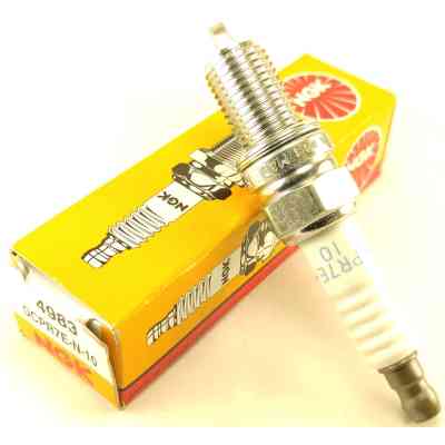 Свеча зажигания NGK 4983 DCPR7E-N-10 Винница