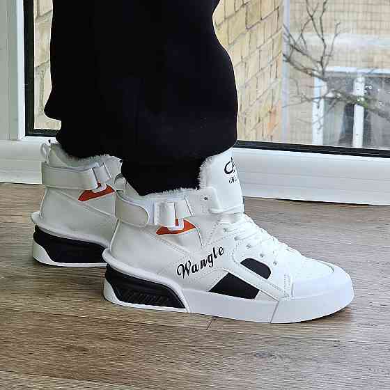 Жіночі зимові Білі Кросівки з Мехом Снікерси Черевики (розміри: 36,37,38,39,40) Дніпро