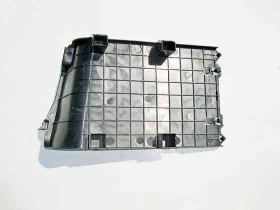 Mercedes-Benz  A2218210936 Кришка кабельного каналу на задній лівій колісній арці S-Class W221 Одесса