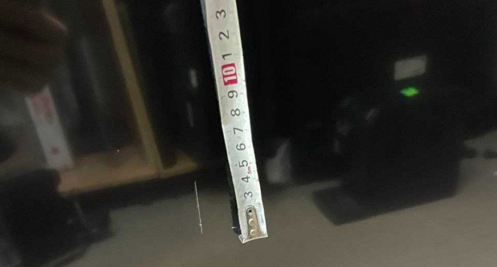 Телевизор: Безрамный 75 