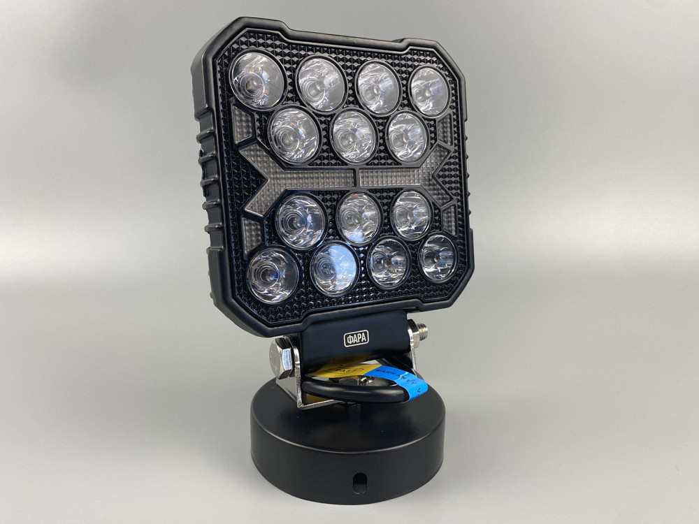 Фара LED квадратна 16 Led chip 12/24V. Широкий промінь + DRL світло (жовта горизонт лінія), світло 6500К, IP67 Мукачево - фото 3