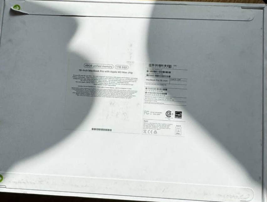 Ноутбук Apple MacBook Pro 16