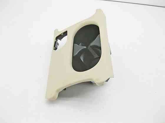 Mercedes-Benz  A1766801610 8L36 Накладка з підсклянниками у центрі підлокітника CLA Shooting Brake X117 CLA C117 GLA X156 A-class W176 Одеса