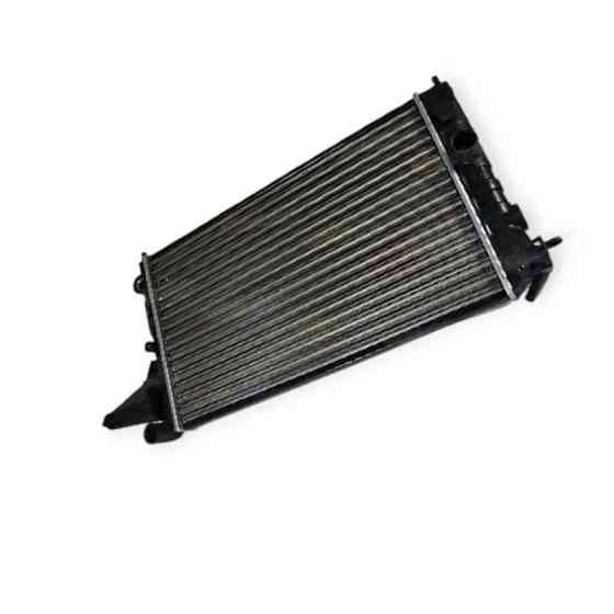 Радиатор двигателя Opel Vectra A 1.2-1.6i (88-95) охлаждения Мукачево