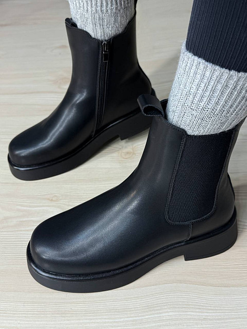 Черевики жіночі Hengji 958 челсі утеплені на хутрі шкіряні чорні, 41, 25,5 см Київ - фото 13