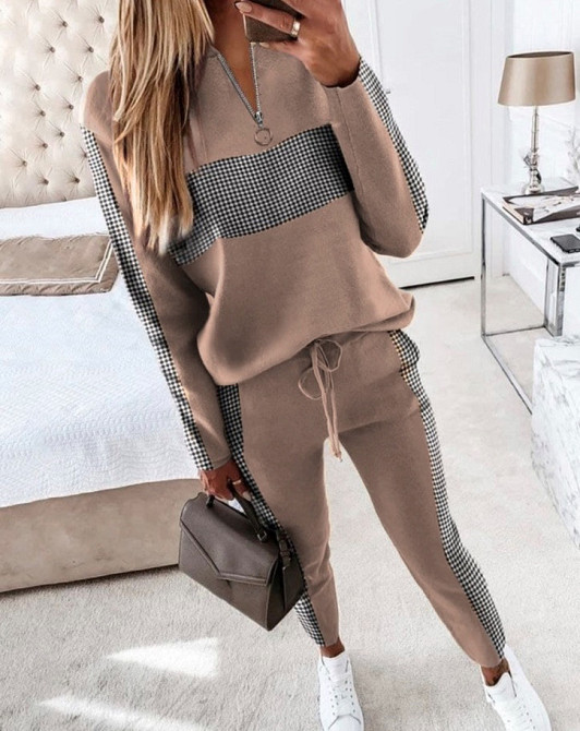 Демісезонний прогулянковий костюм із трикотажу "Wonderlend" оптом | Норма і батал | Розпродаж моделітал Капучіно, 42-44 Київ - фото 2