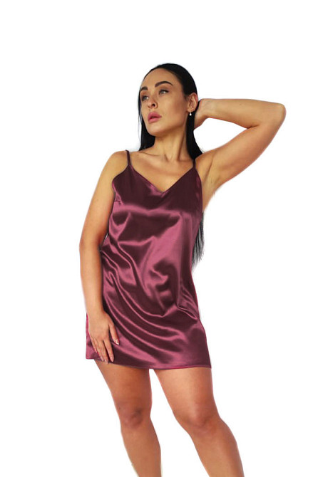 Жіноча нічна шовкова сорочка на регульованих бретельках Бордовий XS/S Харків - фото 2