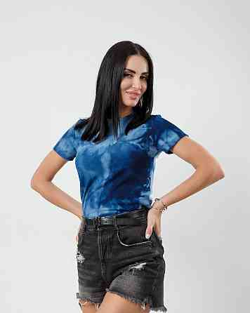 Женская футболка с эффектом тай-дай 