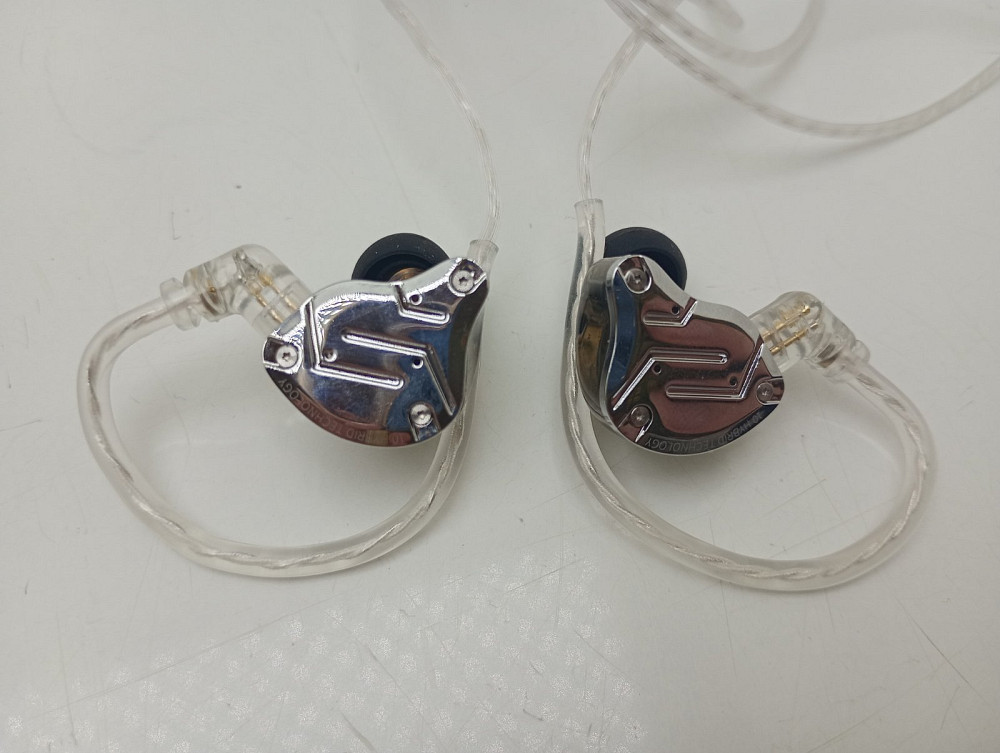 Провідні навушники KZ ZS10 Pro (товар вживаний) Луцьк - фото 2