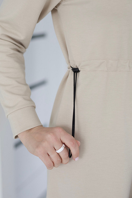 Трикотажне плаття оверсайз на кулісці "Answer" |  Норма та батал Бежевий, 46-48 Київ - фото 2