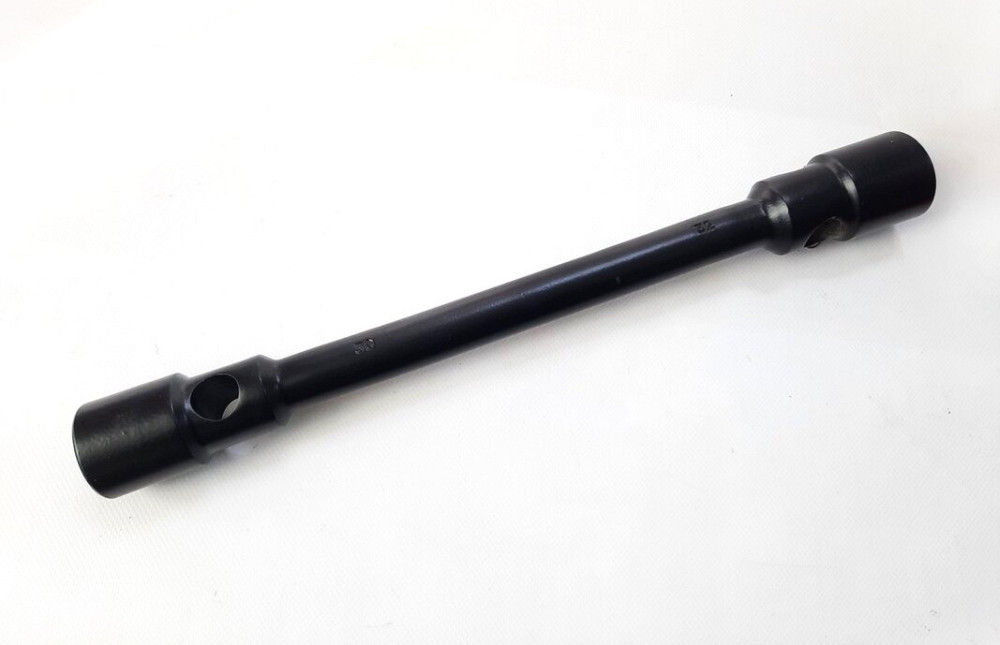 Ключ балонний для вантажівки 30*32*400мм 6773032 Euro Вінниця - фото 1