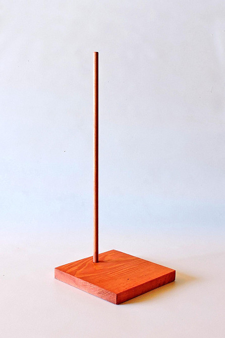 Подставка для кукол 