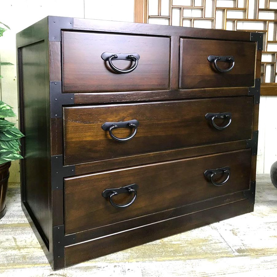 Комод тансу 