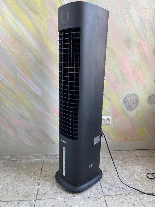 Б/у Охладитель воздуха 4-в-1 Klarstein Skytower Grand Smart Wi-Fi, 8 л, 480 м³/ч, ионизатор Киев - изображение 1