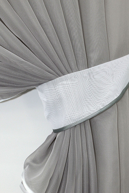 Кухонні шторки VR-Textil № 060к "Дует" з підв'язками сірий з білим 330х170 см (50-138) Київ - фото 4