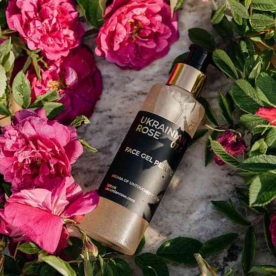 Гель-пилинг для лица с морским коллагеном Ukrainian Rose 200 мл Киев