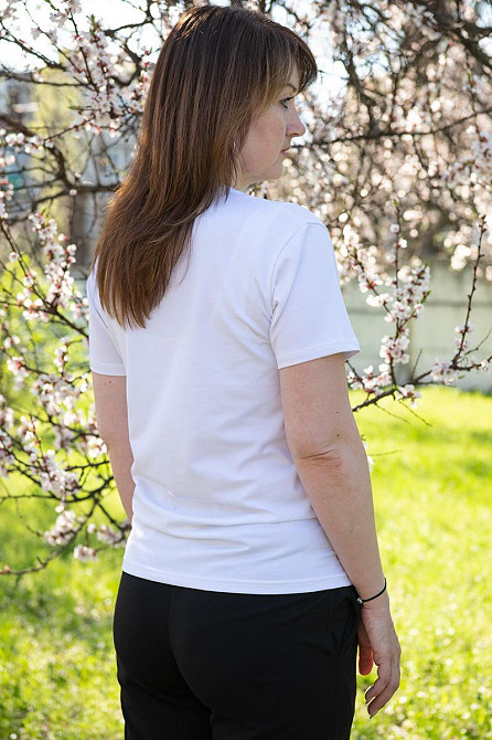 Футболка жіноча з вишивкою, чорна, біла 95% бавовна топ Київ - фото 6