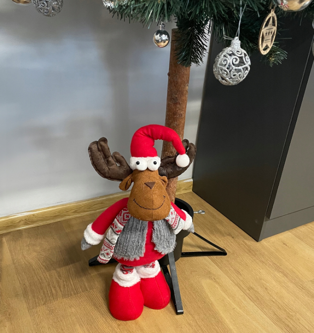 Різдвяний декоративний олень із телескопічними ніжками Ruhhy 88 см Київ - фото 3