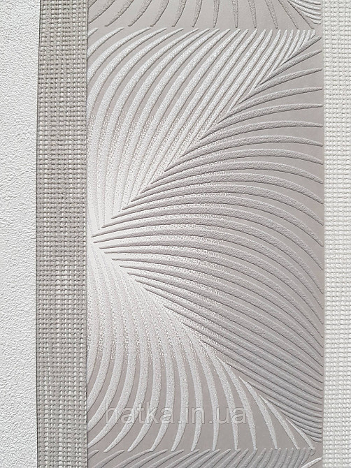 Шпалери вінілові на флізеліні Sintra Simmetria геометрія фігури ромби смуги 3д сірі білі срібло 524749 Київ - фото 3