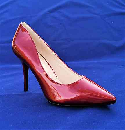 Жіночі Бордові Туфлі на Каблуку Шпильке Лакові Класичні Човники (розміри: 36,38,40) — 3-5 Дніпро