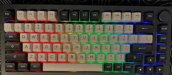 Последняя ! Новая безпроводная Клавиатура: Akko 5075B Plus Dracula Castle Киев