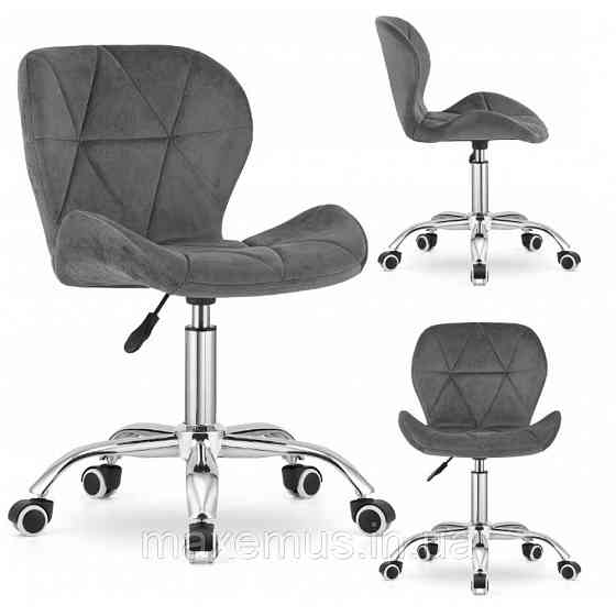 Офисное кресло операторское для персонала Bonro B 5 3 1 кресло на колесах для офиса компьютерное велюр серый Мостиска