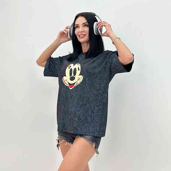 Женская футболка с рисунком 