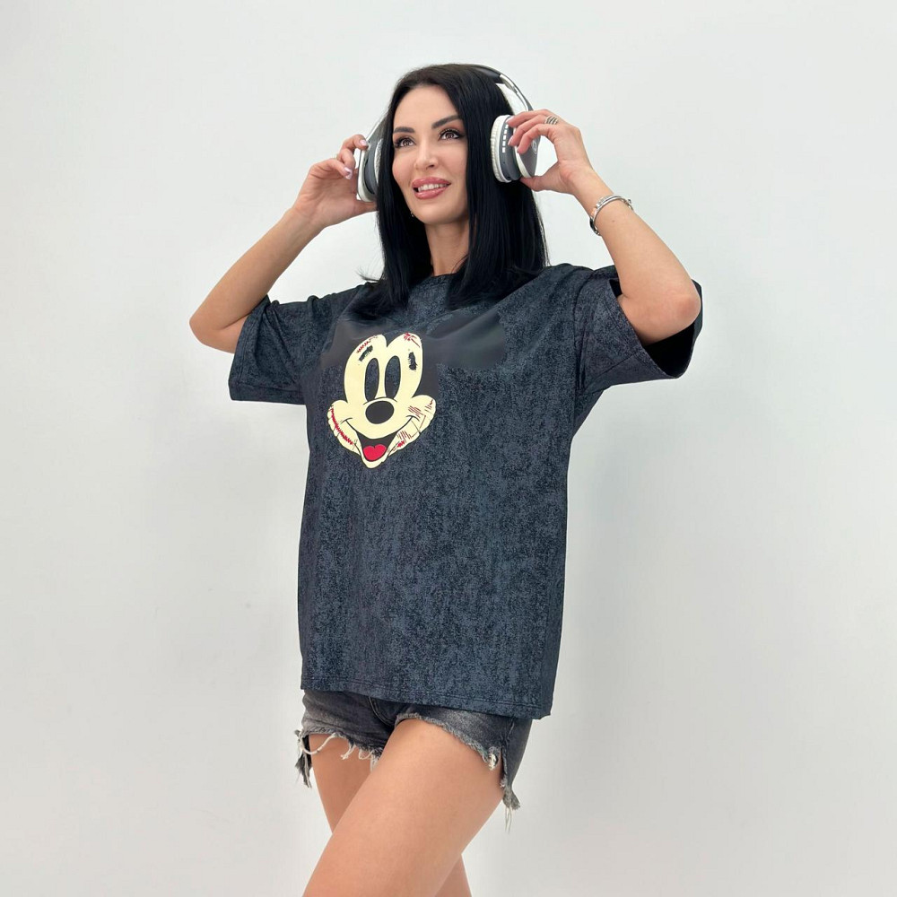 Женская футболка с рисунком 