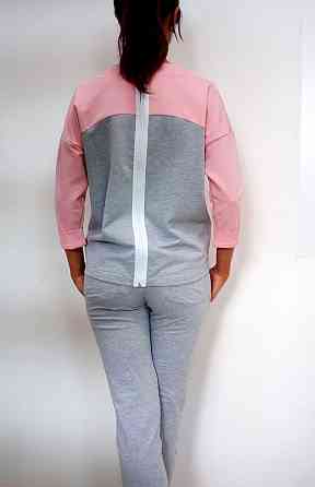 Женский летний костюм со змейкой на спине,р.М Киев