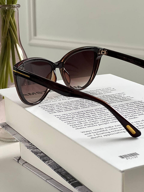 Жіночі окуляри Tom Ford – витонченість та сучасний стиль Київ - фото 8