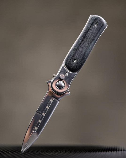 Ніж Викидний Кишеньковий з дерев'яною ручкою ВТ6883 Одеса - фото 1