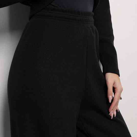 Жіночий повсякденний костюм чорний. Костюм жіночий Pobedov Twin чорний. Київ