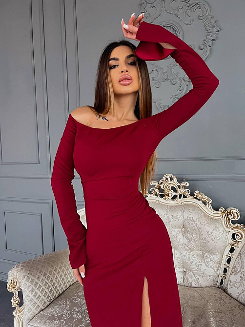 Женское элегантное праздничное платье с разрезом на ножке Бордо, 46/48 Одесса - изображение 5