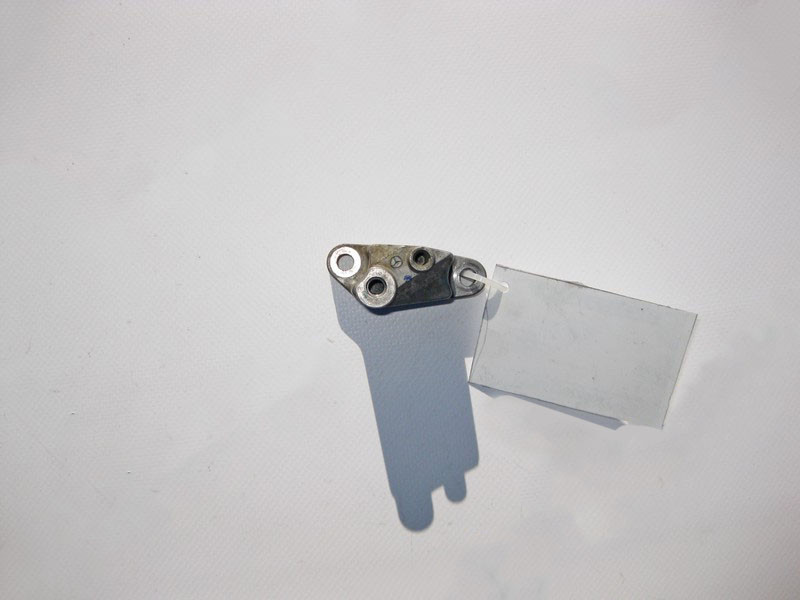 Mercedes-Benz  A6120780041 Кронштейн паливної рампи двигунів OM611 R4 2.2 cdi OM612 R5 2.7 OM613 R6 3.2 ML W163 C-Class W203 S-Class W220 Одесса - изображение 2