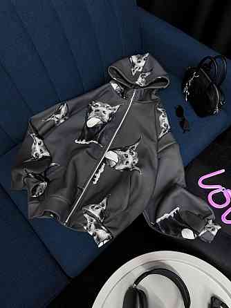 Жіноче тепле оверсайз худі на блискавці з доберманами тринитка на флісі Графіт Одеса