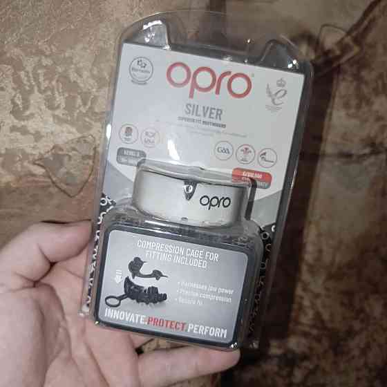 Капа спортивна для боксу ММА кікбоксингу тхеквондо та єдиноборств OPRO Silver доросла Київ