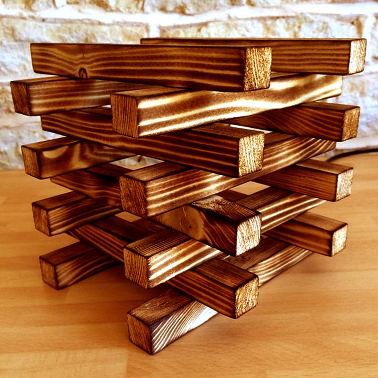 Светильник настольный 