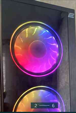 Комп'ютер із підсвіткою. Харків