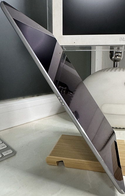 Планшет iPad Pro 10.5 64Gb WiFi Space Гарний, без ремонтів та блокувань! Киев - изображение 5