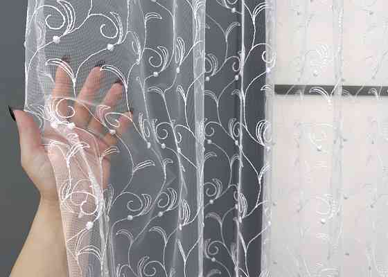 Тюль VR-Textil 1891т Фатин с вышивкой и люрексом Холодный белый 300х150 см (42-259) Киев