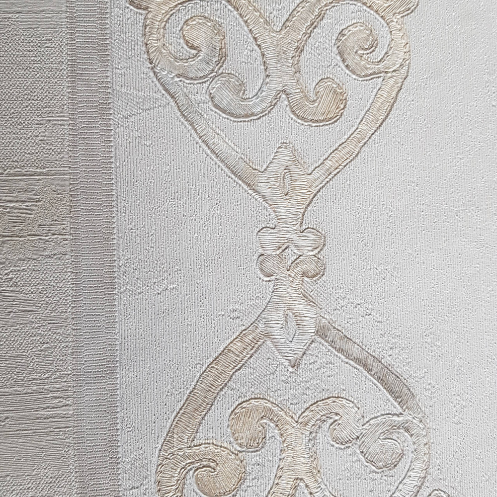 Шпалери метрові вінілові на флізелін 24 Carati Cristiana Masi вензель великий золотом на сіро бежевому Київ - фото 3