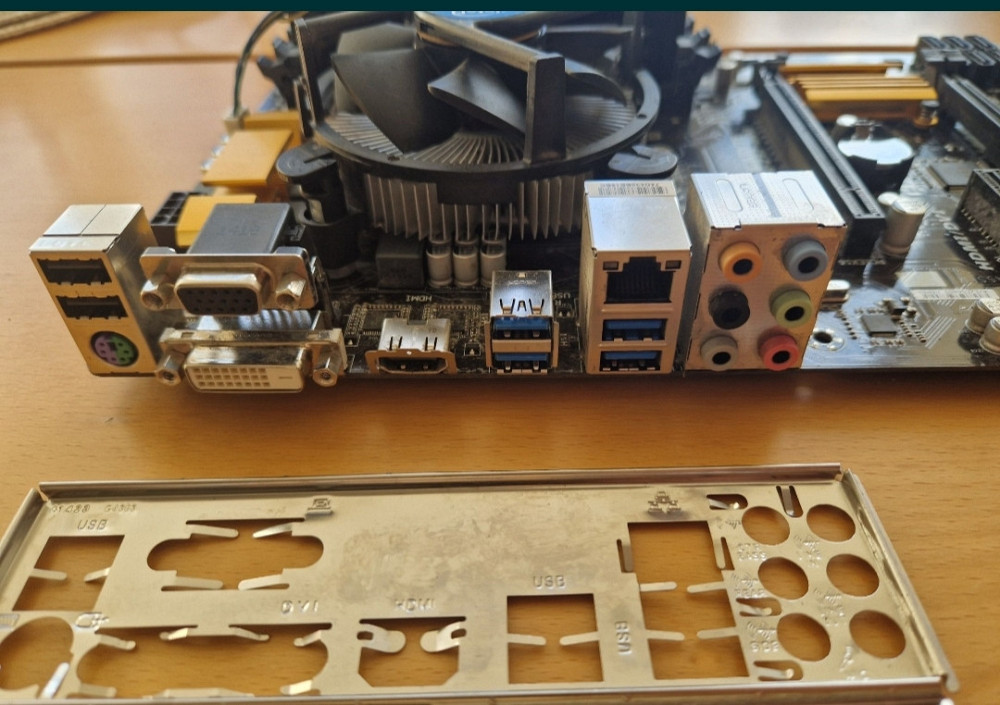 Материнская Плата Intel i7 -4790 3.6 - 4.0 Ghz. 16Gb. Киев - изображение 1